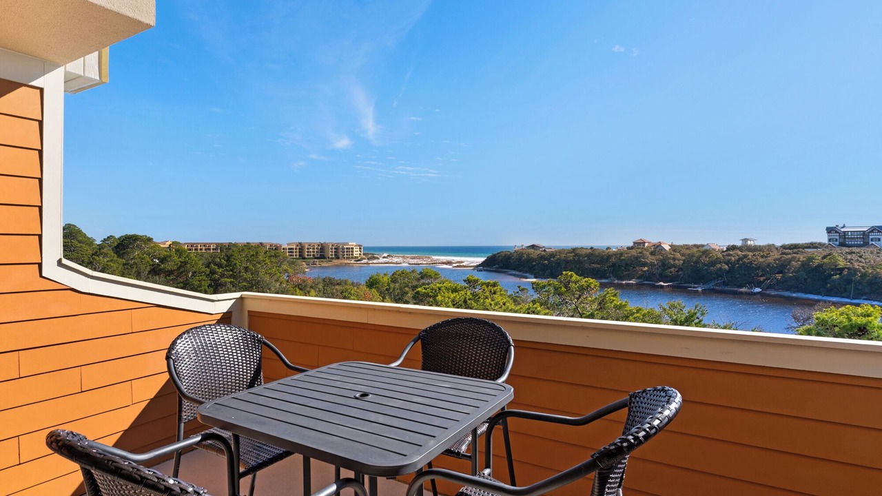 Photo of Patio Balcony in Santa Rosa Beach