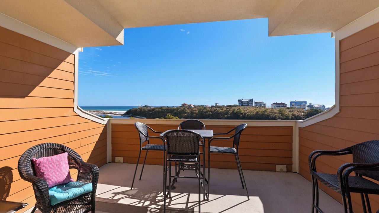 Photo of Patio Balcony in Santa Rosa Beach