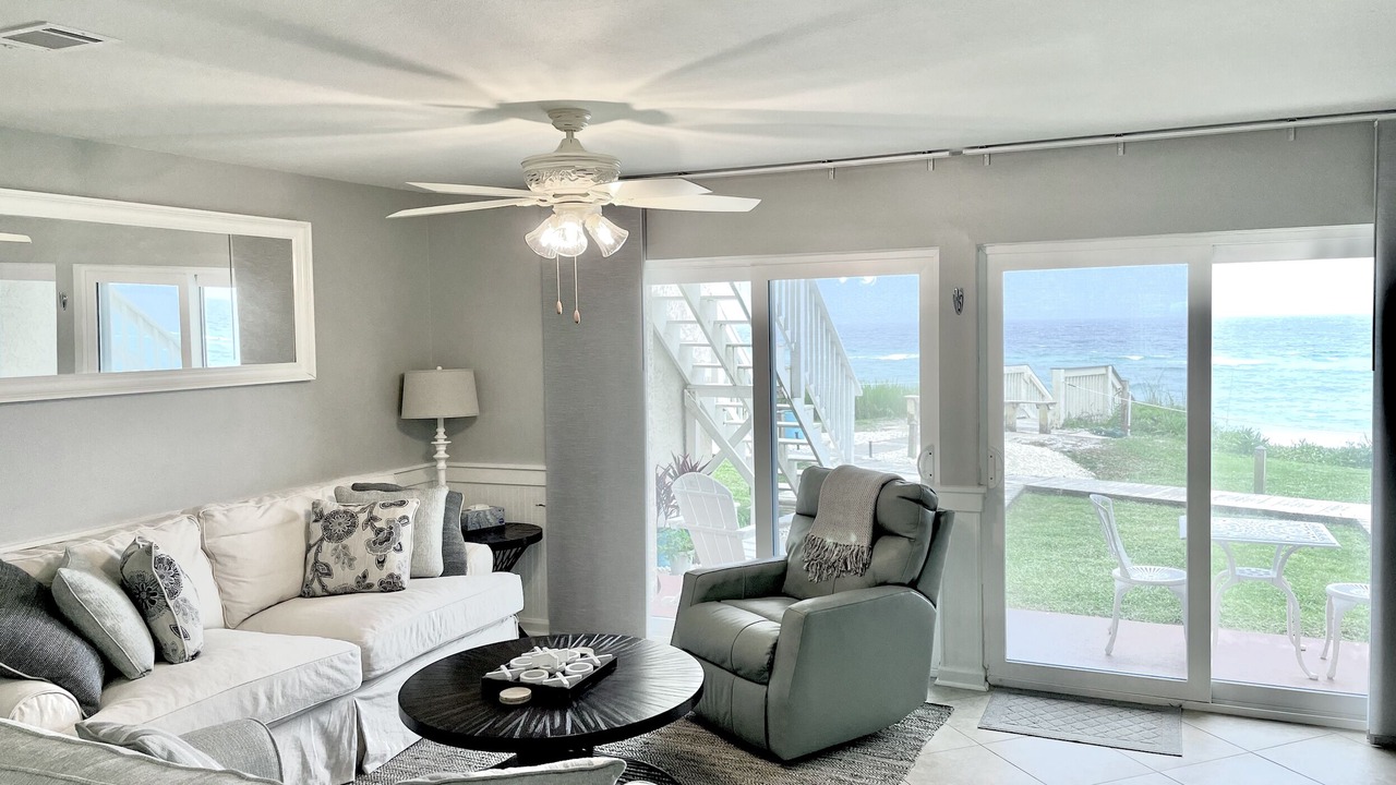 Photo of Livingroom in Seacrest