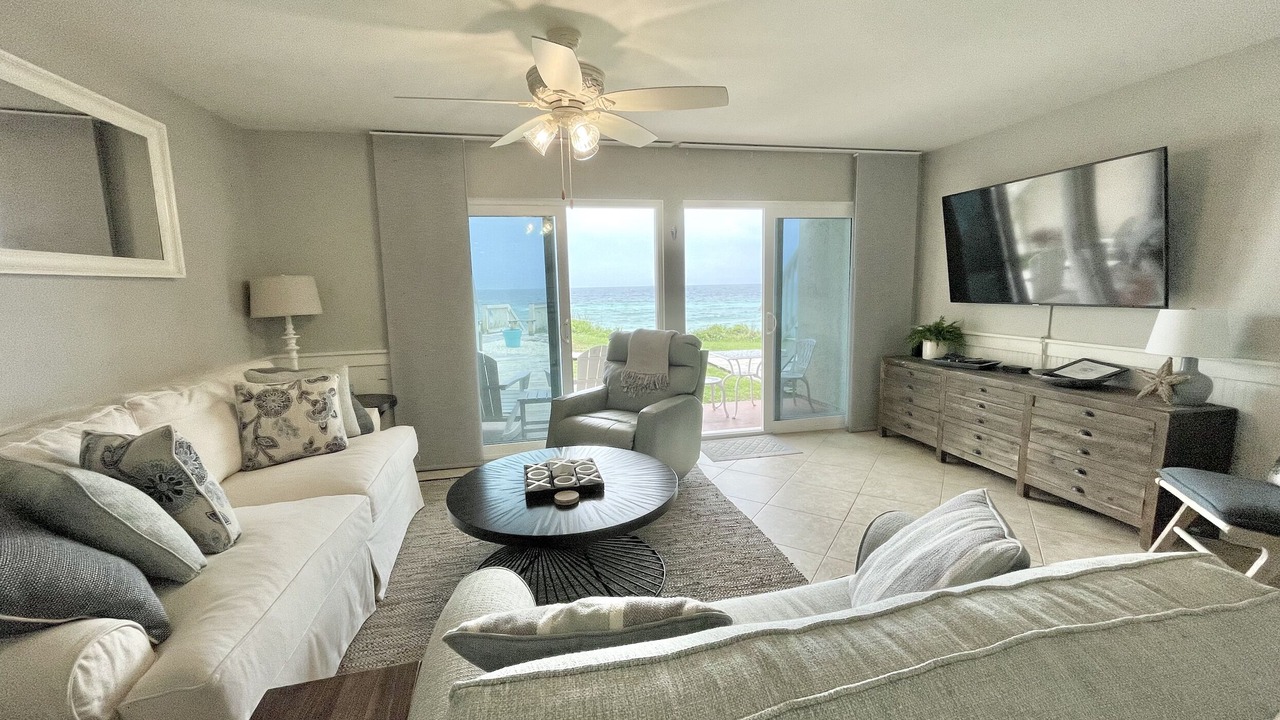 Photo of Livingroom in Seacrest