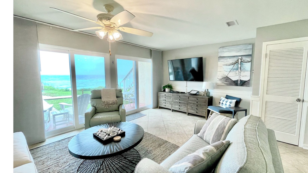 Photo of Livingroom in Seacrest