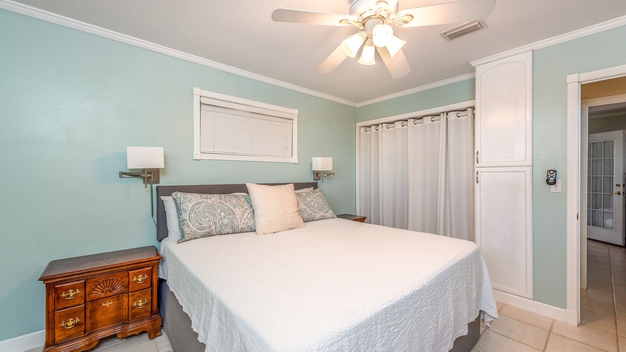 Photo of Bedroom in Holiday Harbor