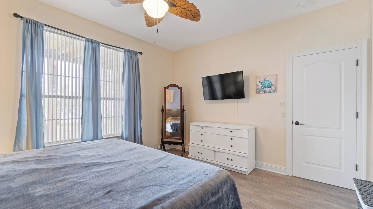 Photo of Bedroom in Ono Island