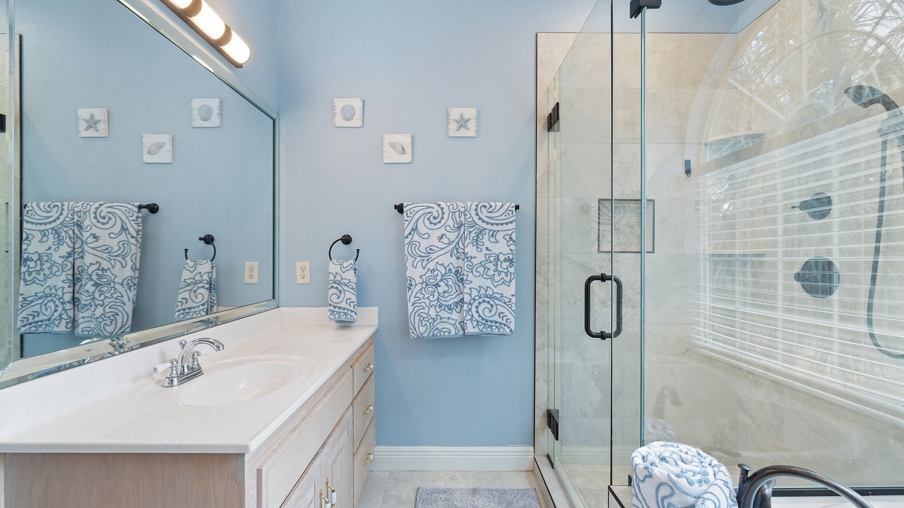 Photo of Bathroom in Ono Island