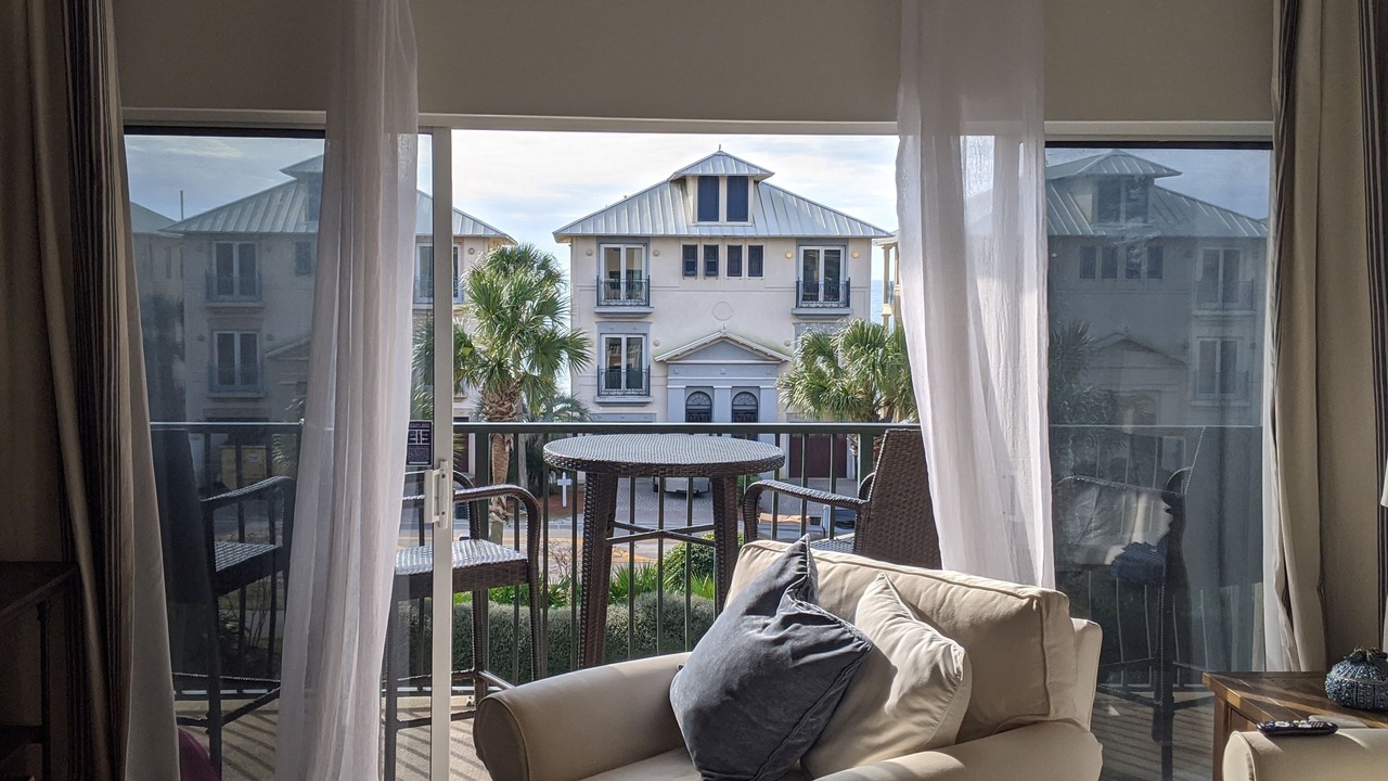 Photo of Livingroom in Frangista Beach