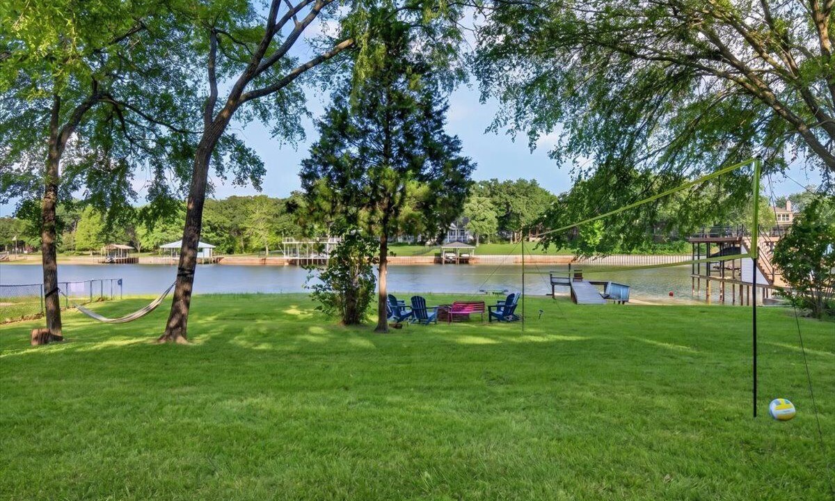 Photo of Outdoor in Enchanted Oaks