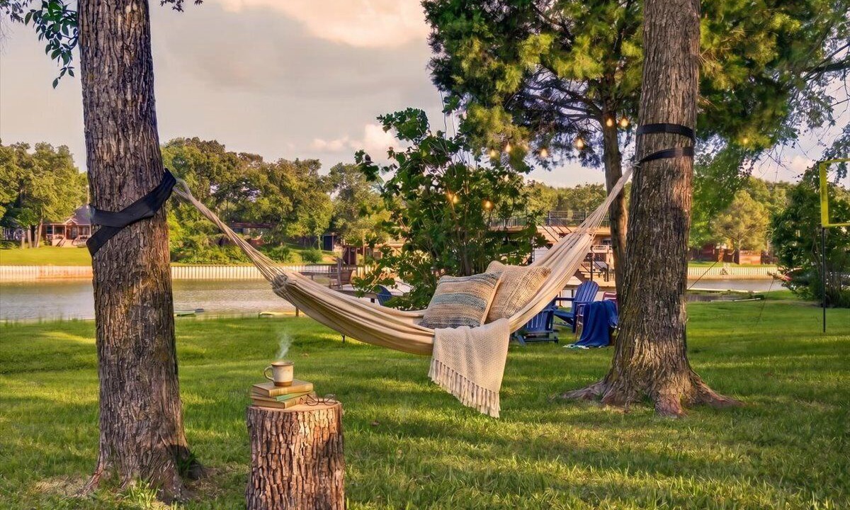 Photo of Outdoor in Enchanted Oaks