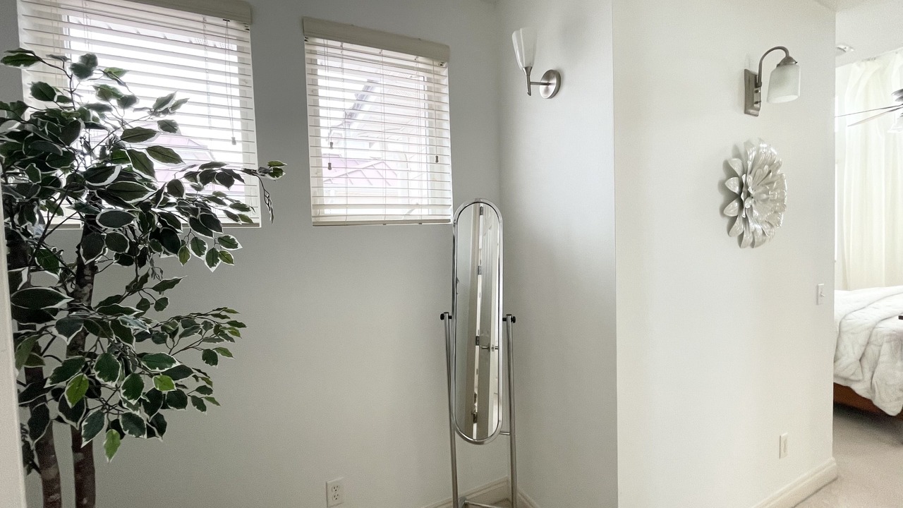 Photo of Bedroom in Laguna Beach Estates