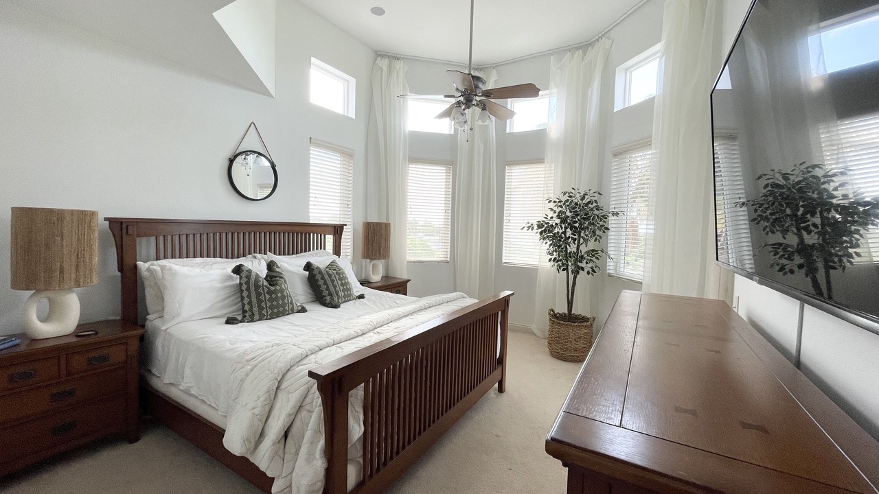 Photo of Bedroom in Laguna Beach Estates