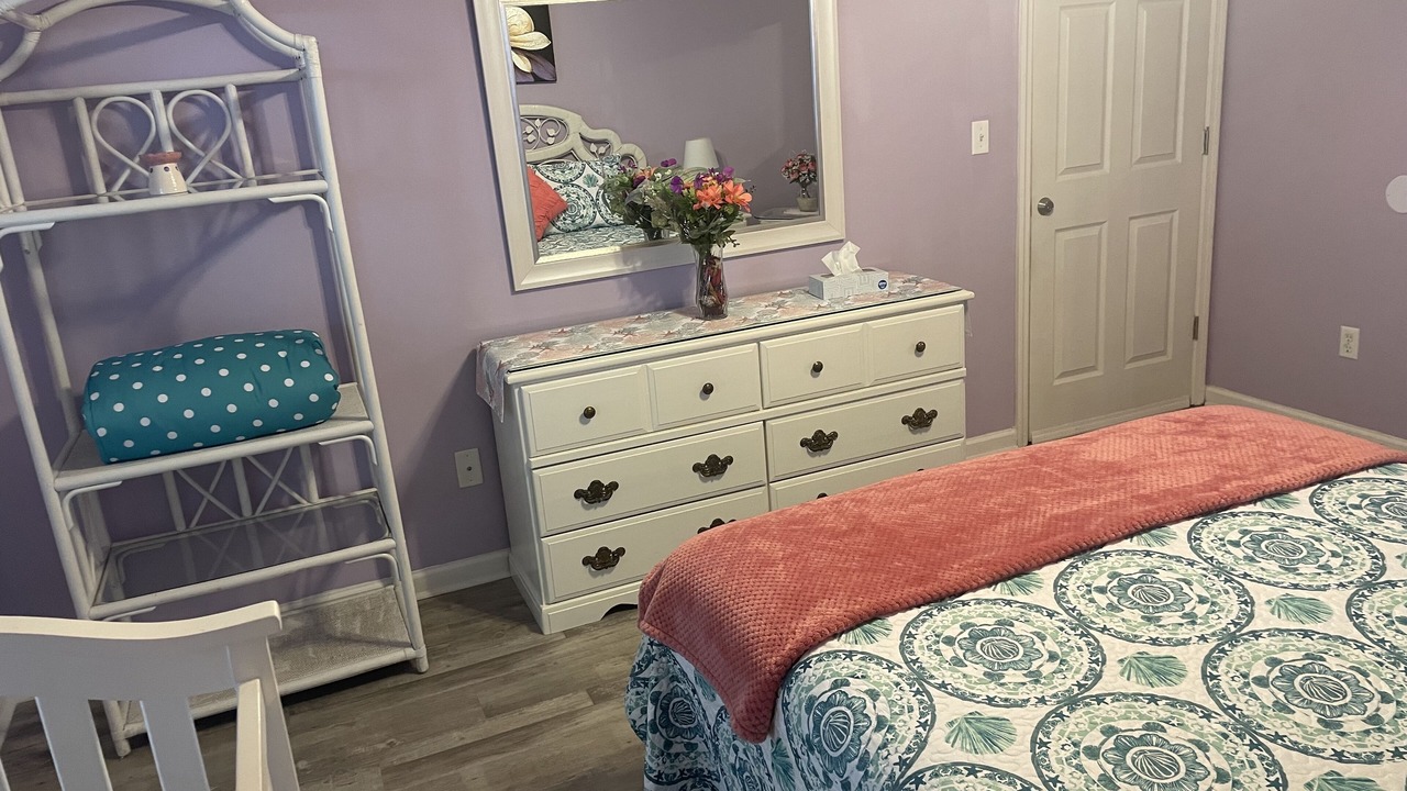Photo of Bedroom in Cedar Grove