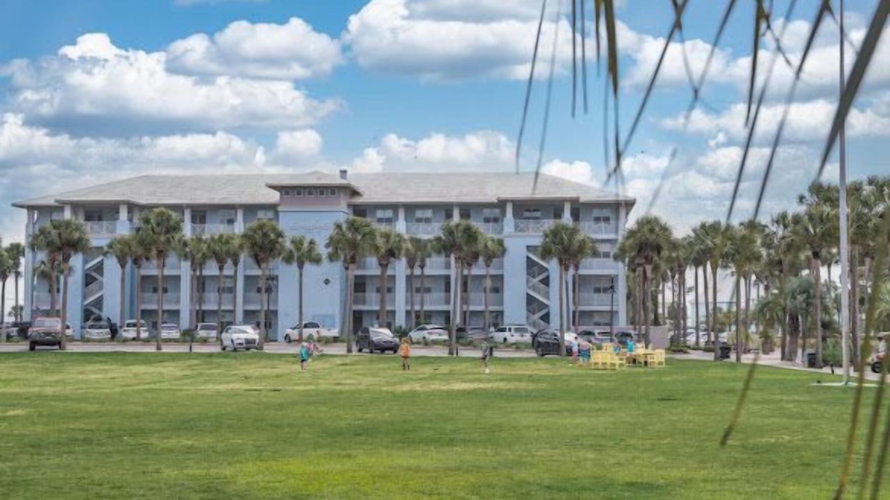 Photo of Outdoor in Gulf Place