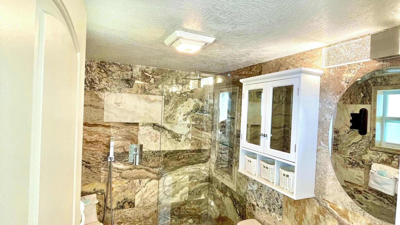 Photo of Bathroom in Ormond Beach