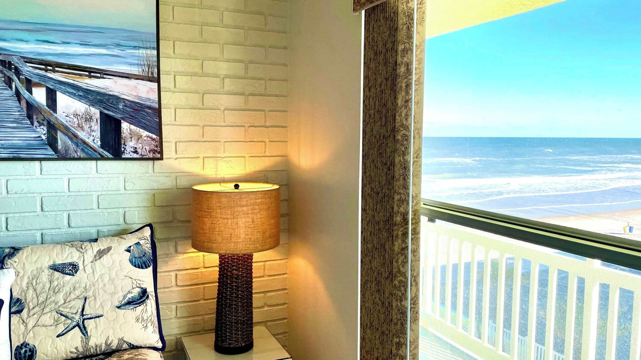 Photo of Livingroom in Ormond Beach