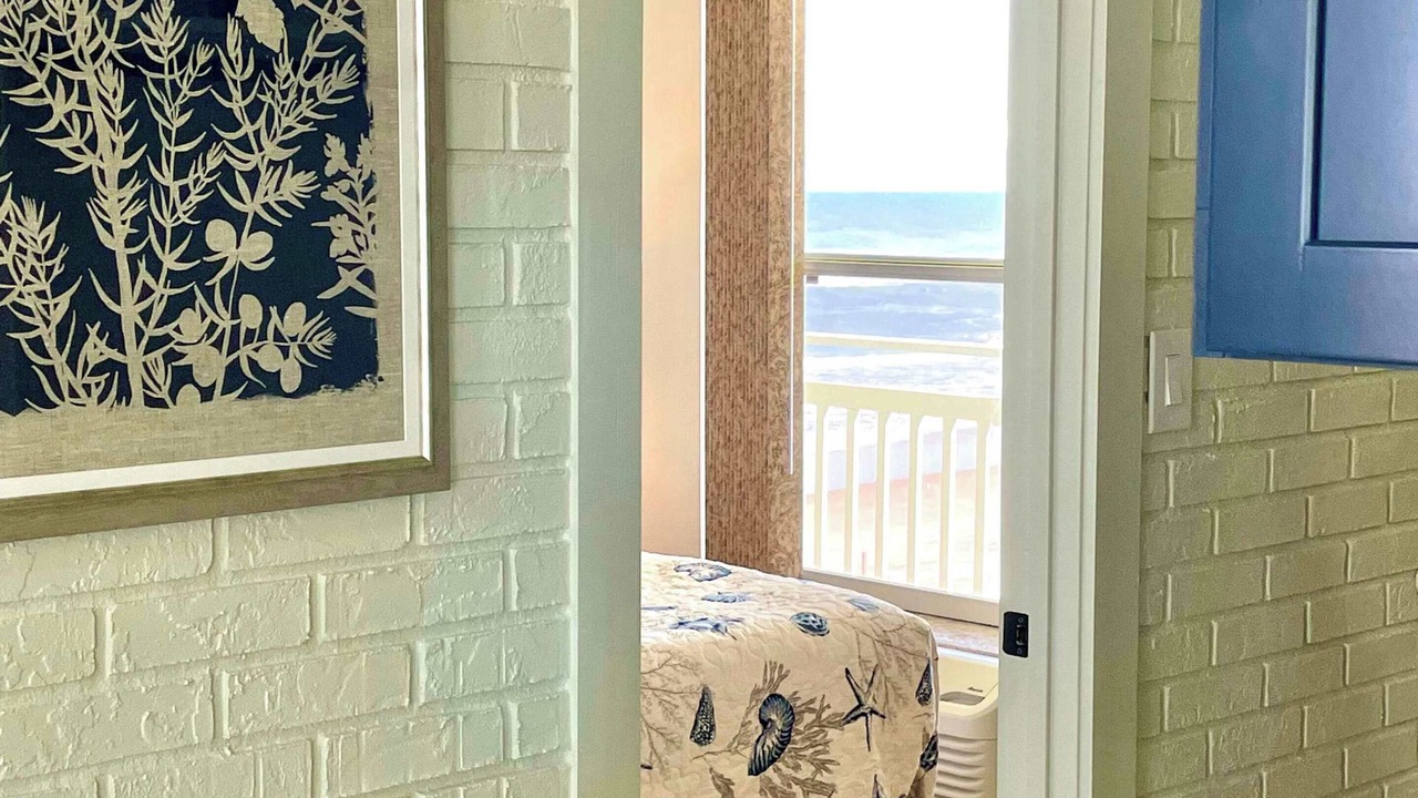Photo of Bedroom in Ormond Beach