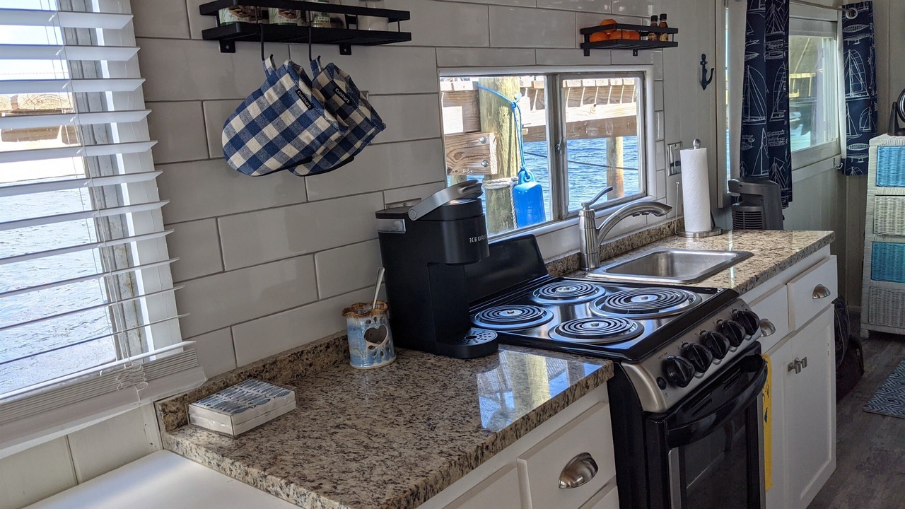 Photo of Kitchen in Carrabelle