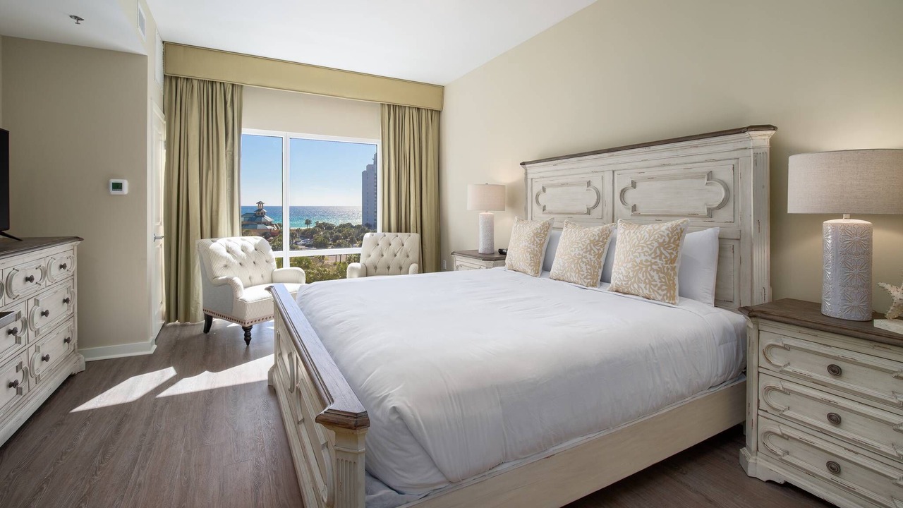 Photo of Bedroom in Four Mile Village