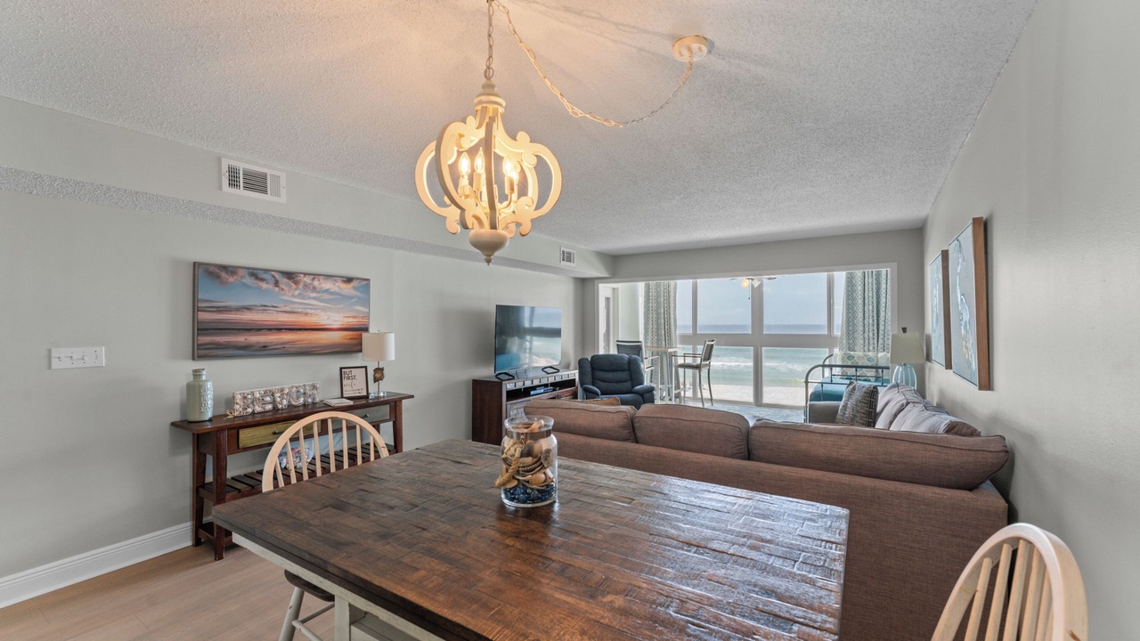 Photo of Livingroom in Gulf Shores