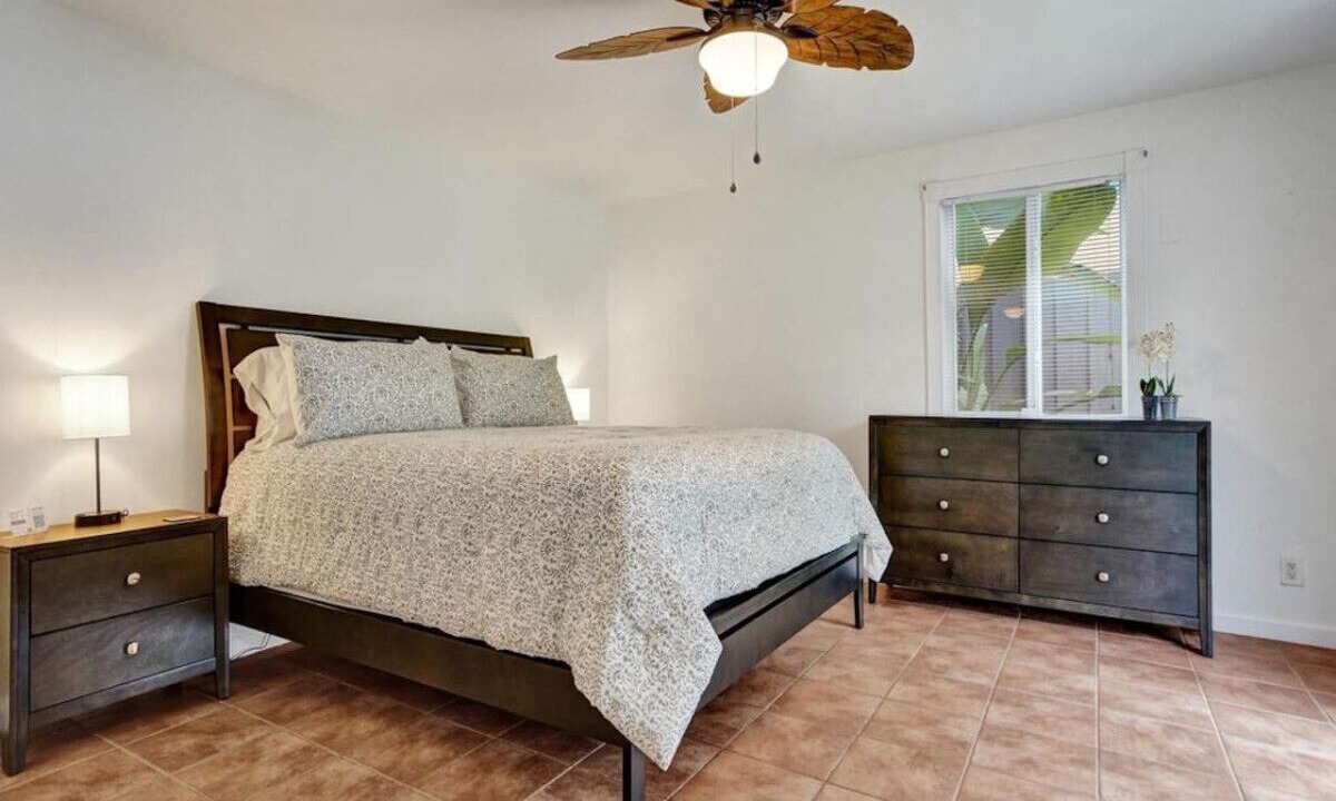 Photo of Bedroom in Wilton Manors