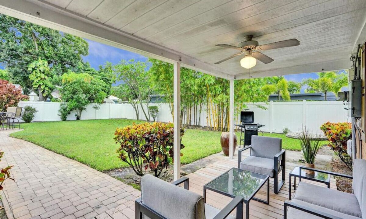 Photo of Patio Balcony in Wilton Manors