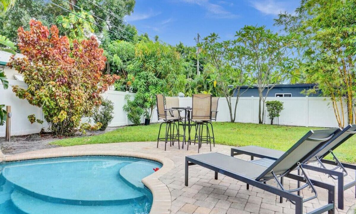 Photo of Outdoor in Wilton Manors
