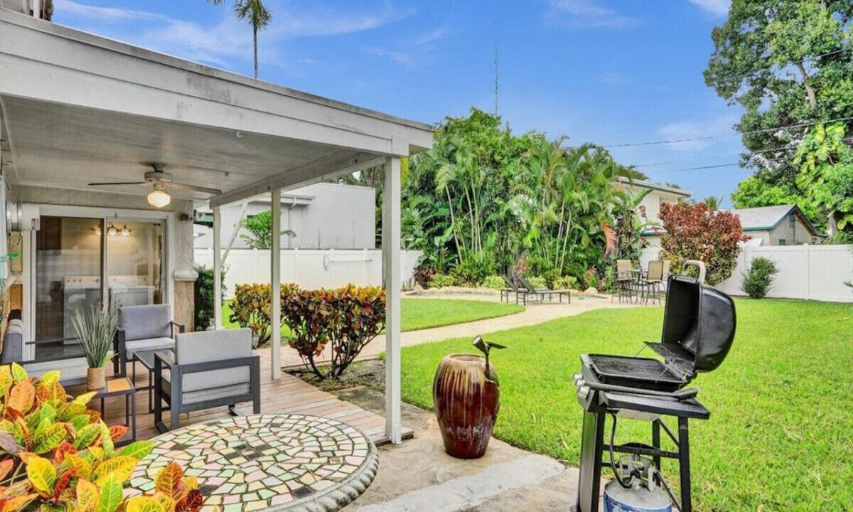 Photo of Outdoor in Wilton Manors