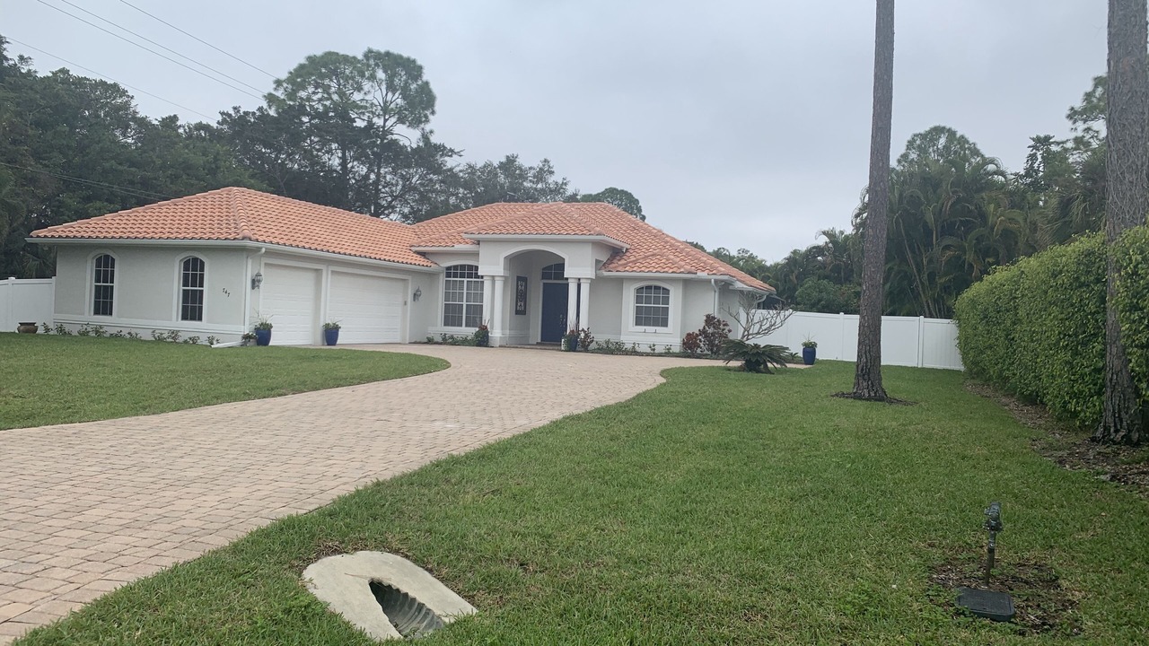 Photo of Outdoor in Naples