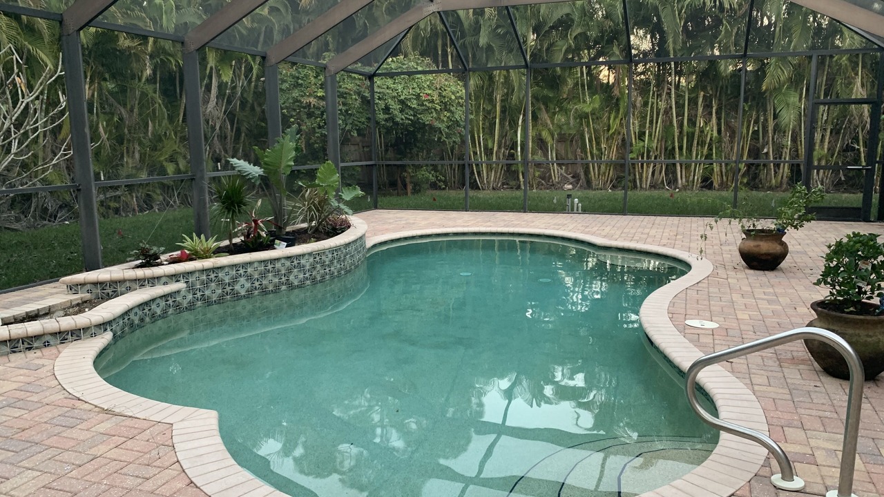 Photo of Outdoor in Naples