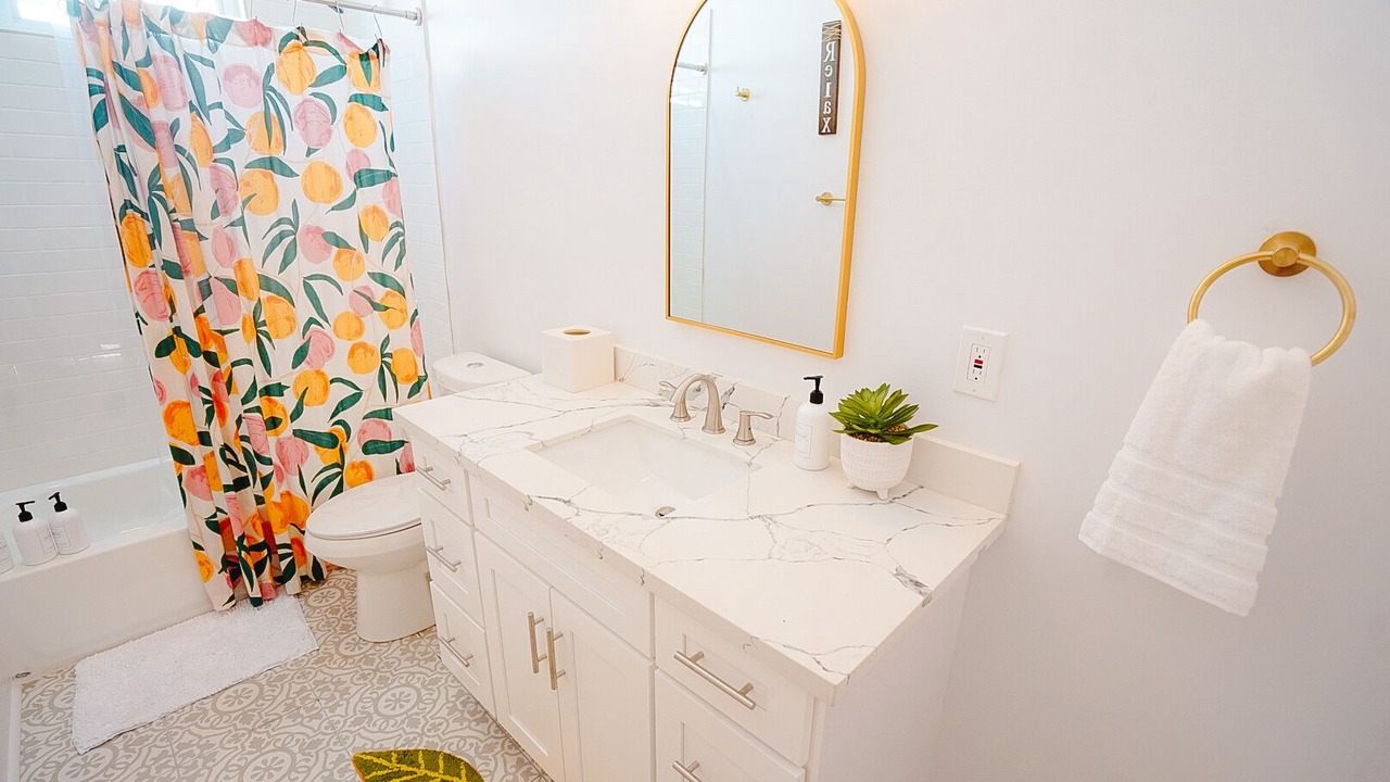 Photo of Bathroom in Saint Claude