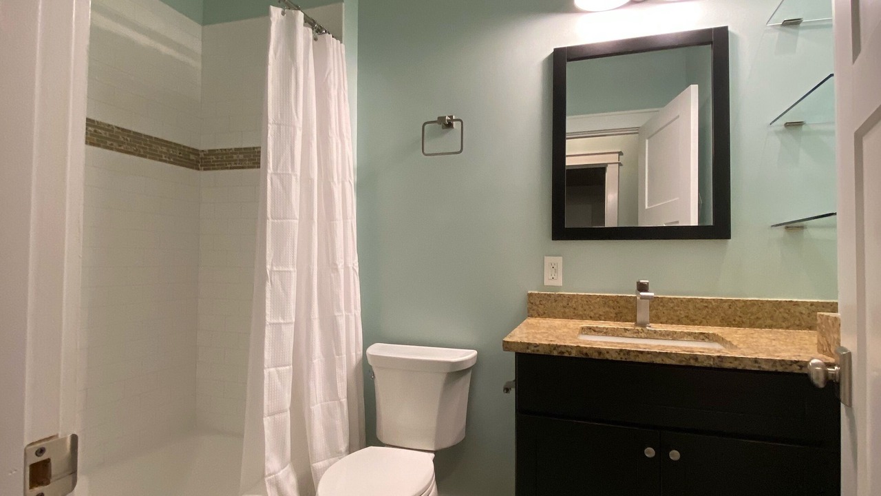 Photo of Bathroom in Riviera Beach