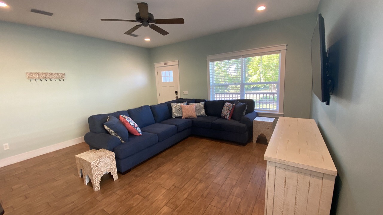 Photo of Livingroom in Riviera Beach
