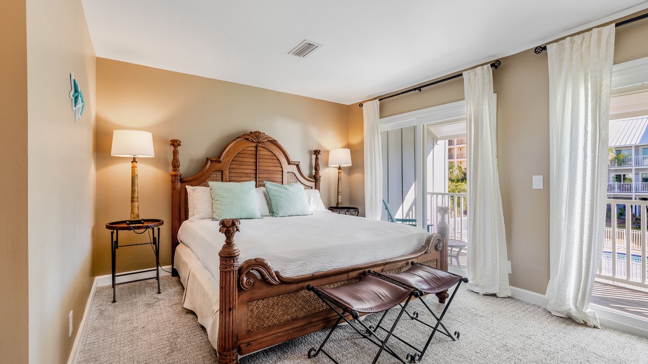 Photo of Bedroom in Santa Rosa Beach