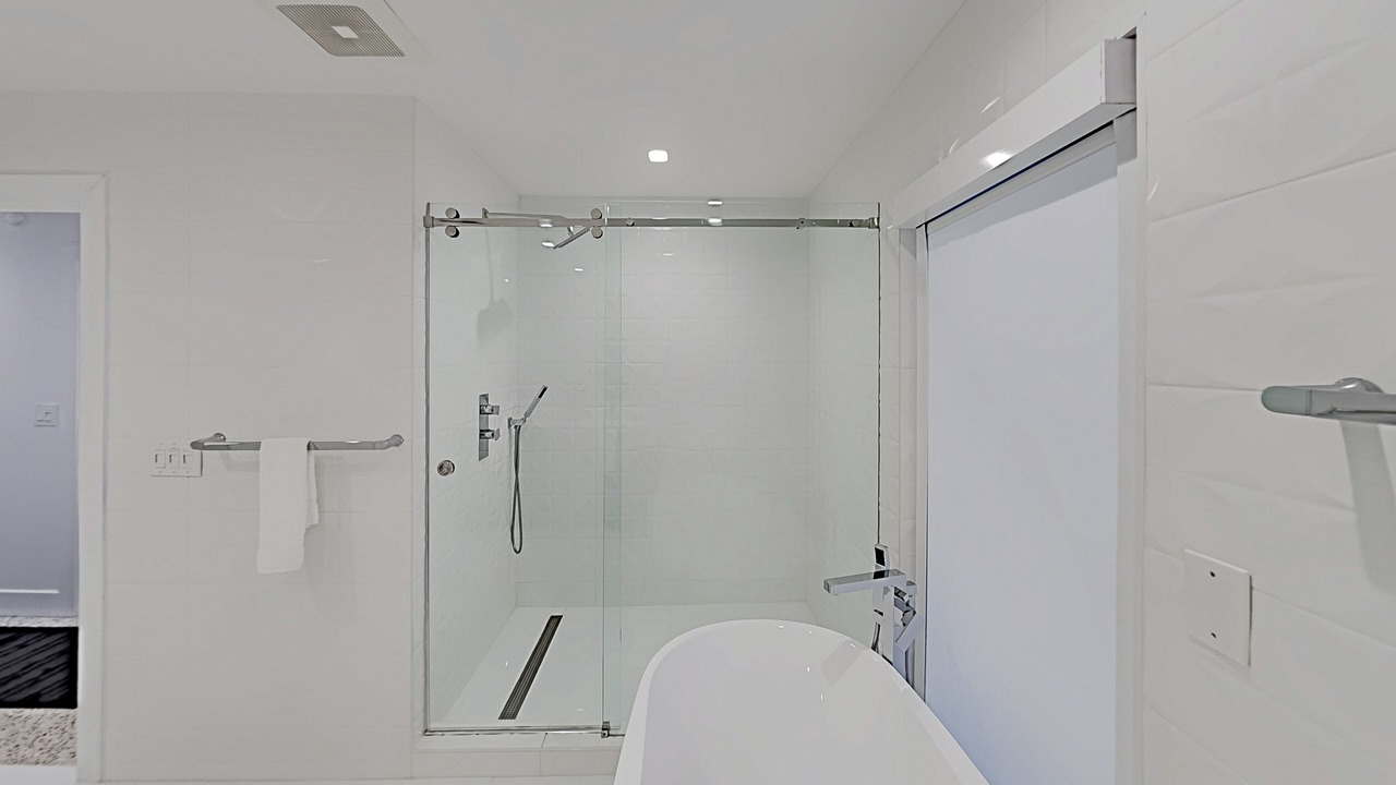 Photo of Bathroom in Wilton Manors