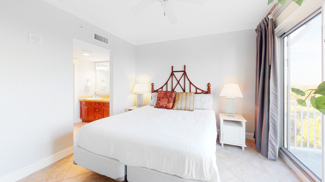 Photo of Bedroom in Baytowne Wharf