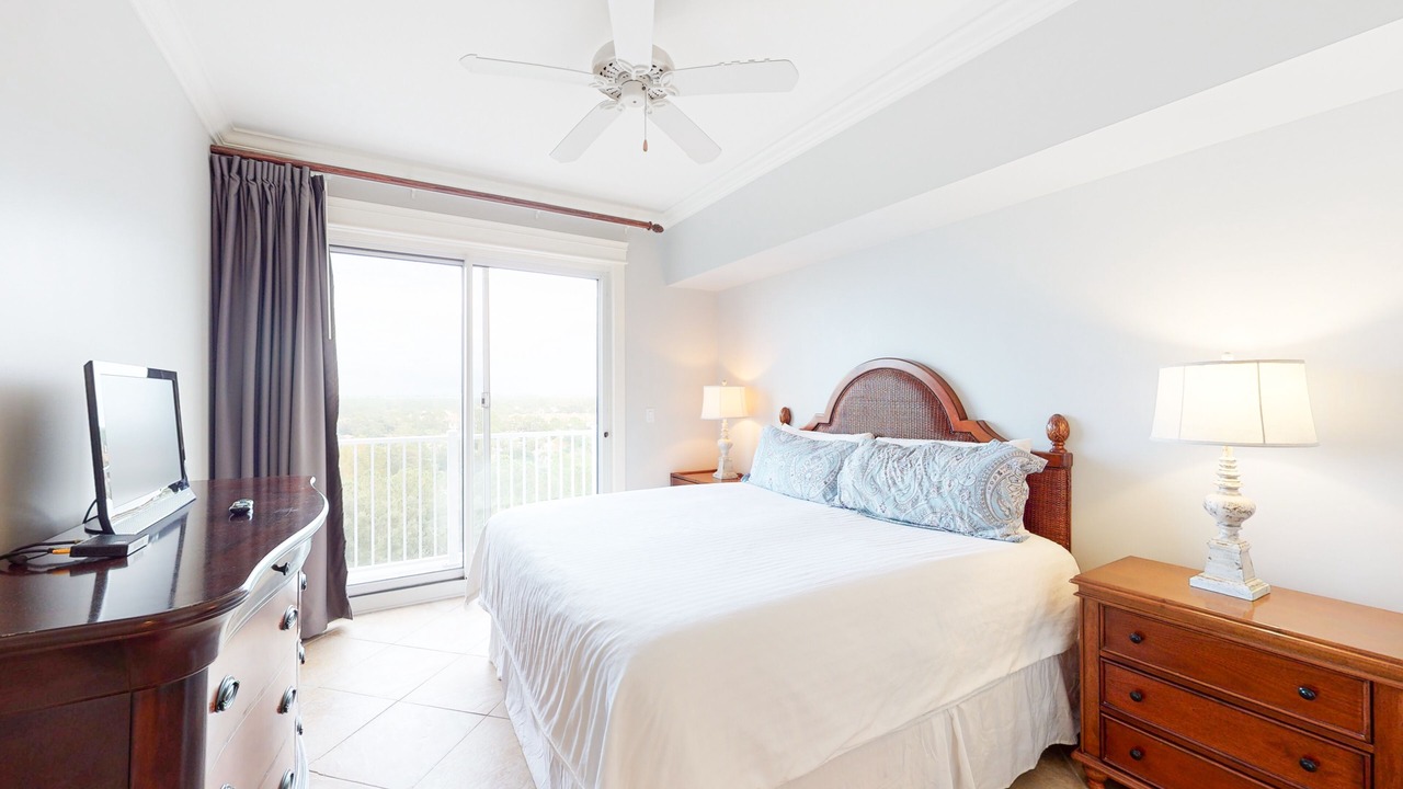 Photo of Bedroom in Baytowne Wharf