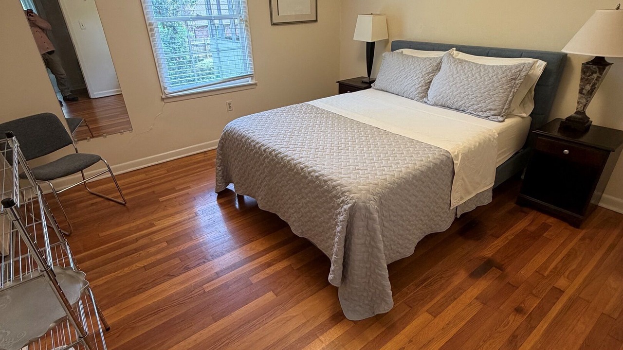 Photo of Bedroom in Tougaloo