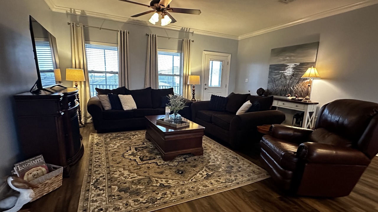 Photo of Livingroom in Hackberry