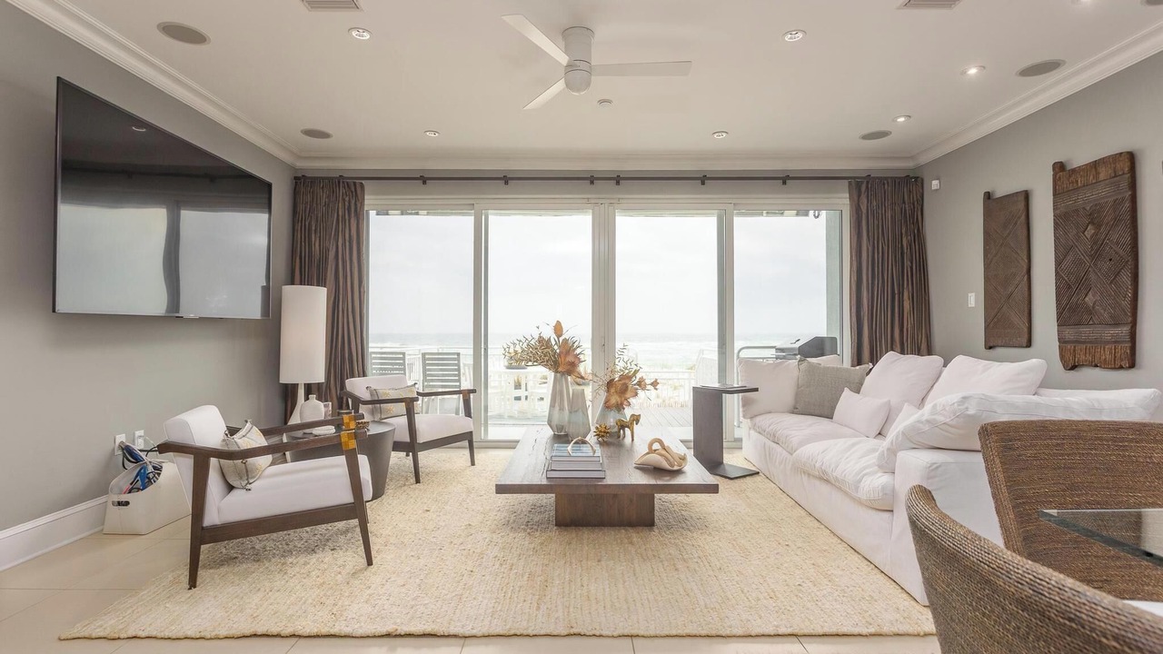 Photo of Livingroom in White Sands Cottages