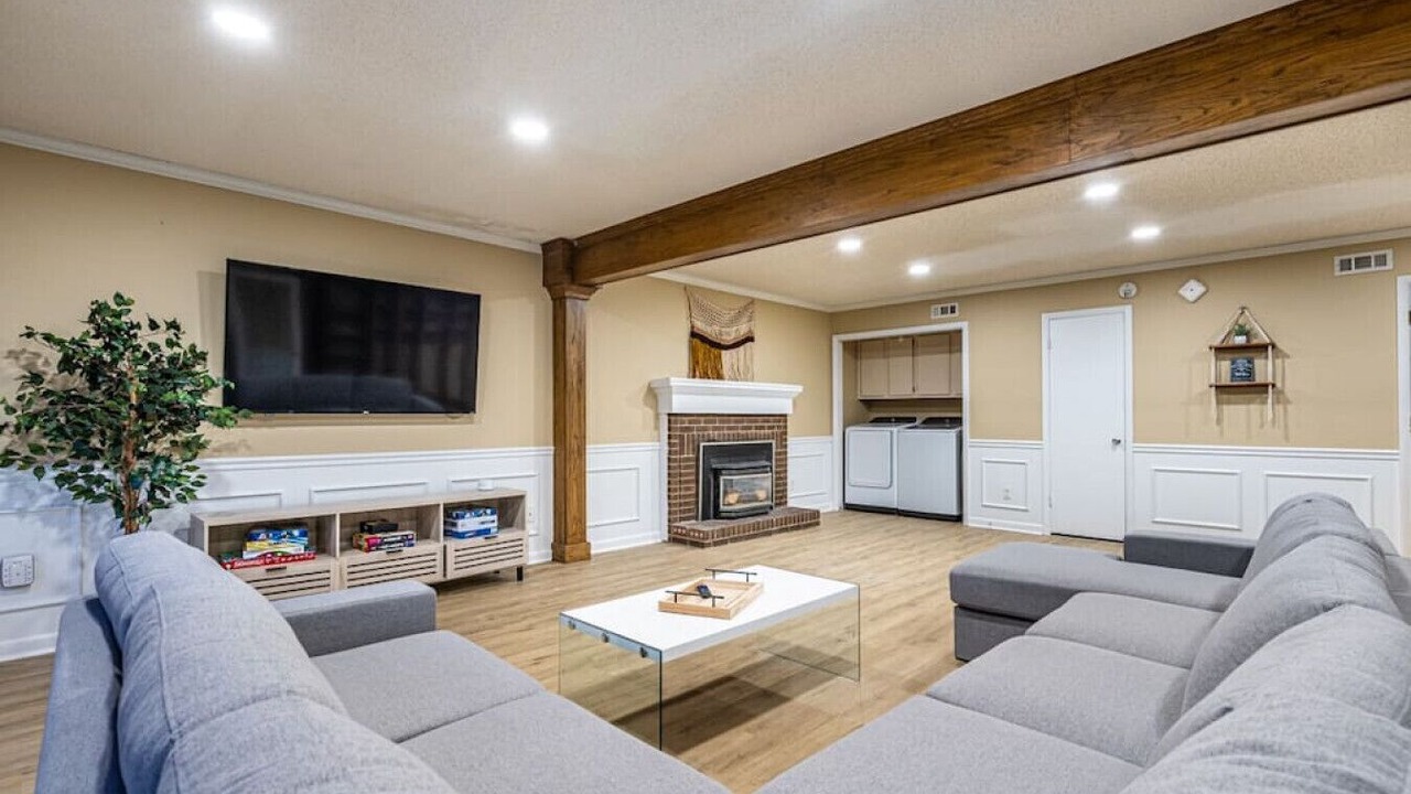 Photo of Livingroom in Huntsville