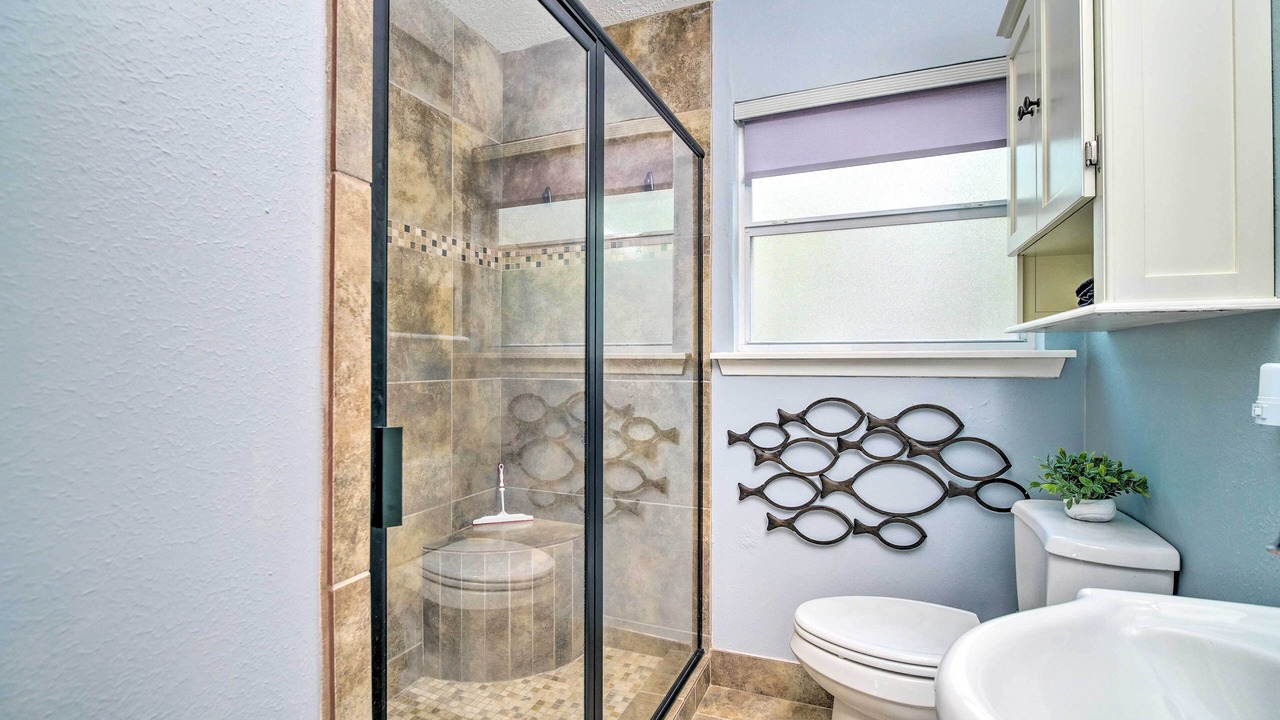 Photo of Bathroom in Cape Royale