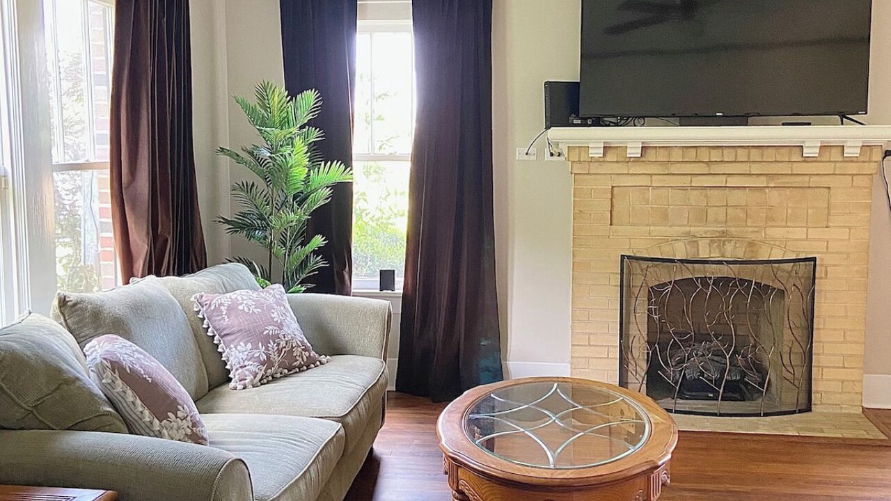Photo of Livingroom in Monroe