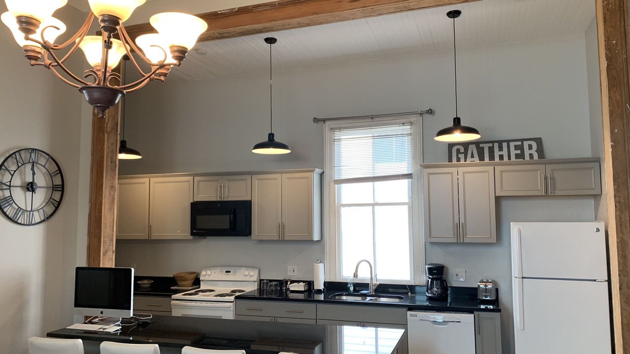 Photo of Kitchen in Mid-City