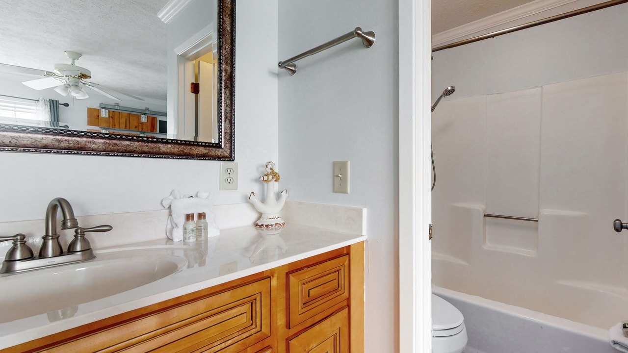 Photo of Bathroom in El Centro Beach