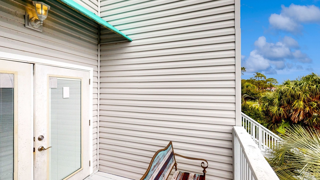 Photo of Patio Balcony in El Centro Beach