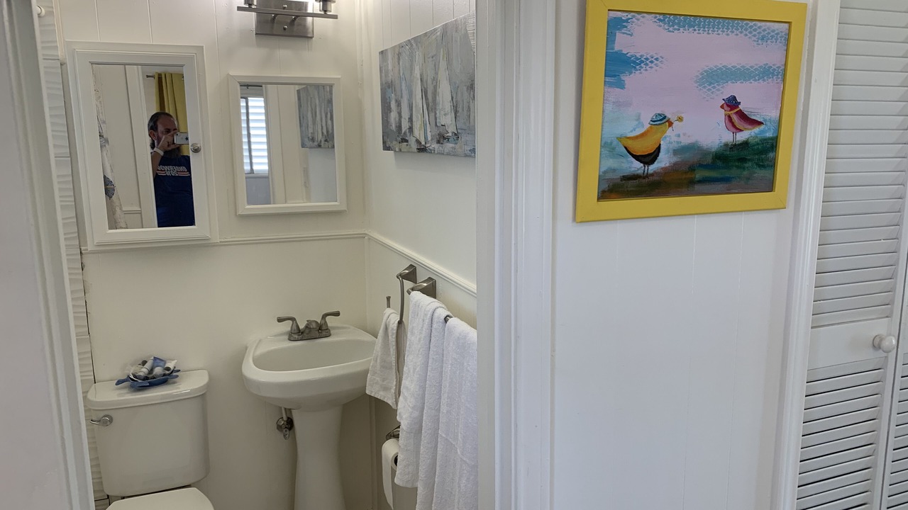 Photo of Bathroom in Jamaica Beach