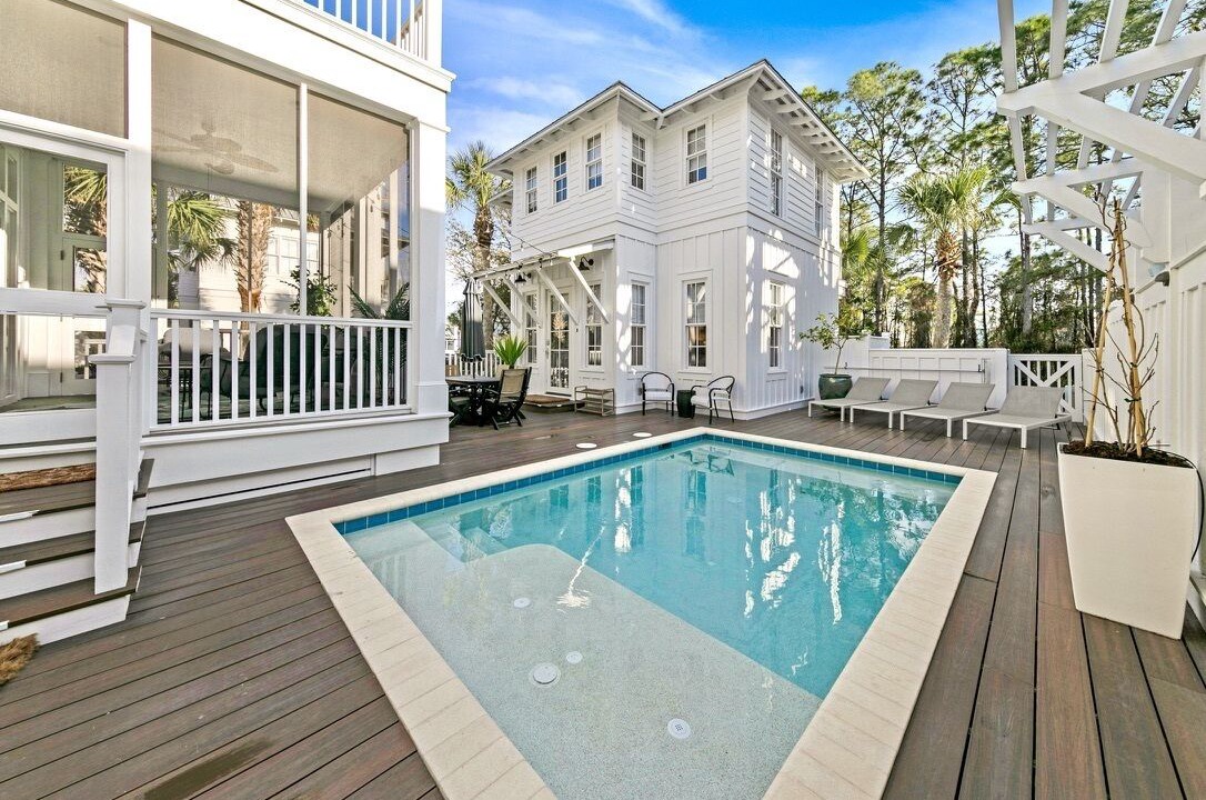 Photo of Outdoor in Sunnyside