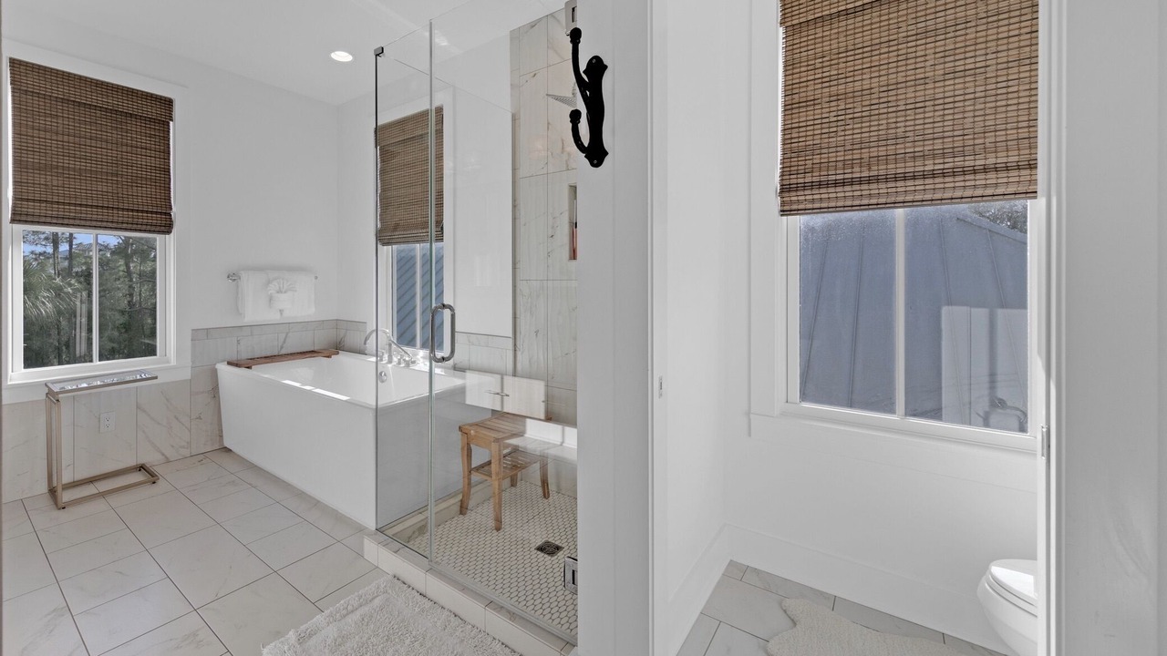 Photo of Bathroom in Sunnyside