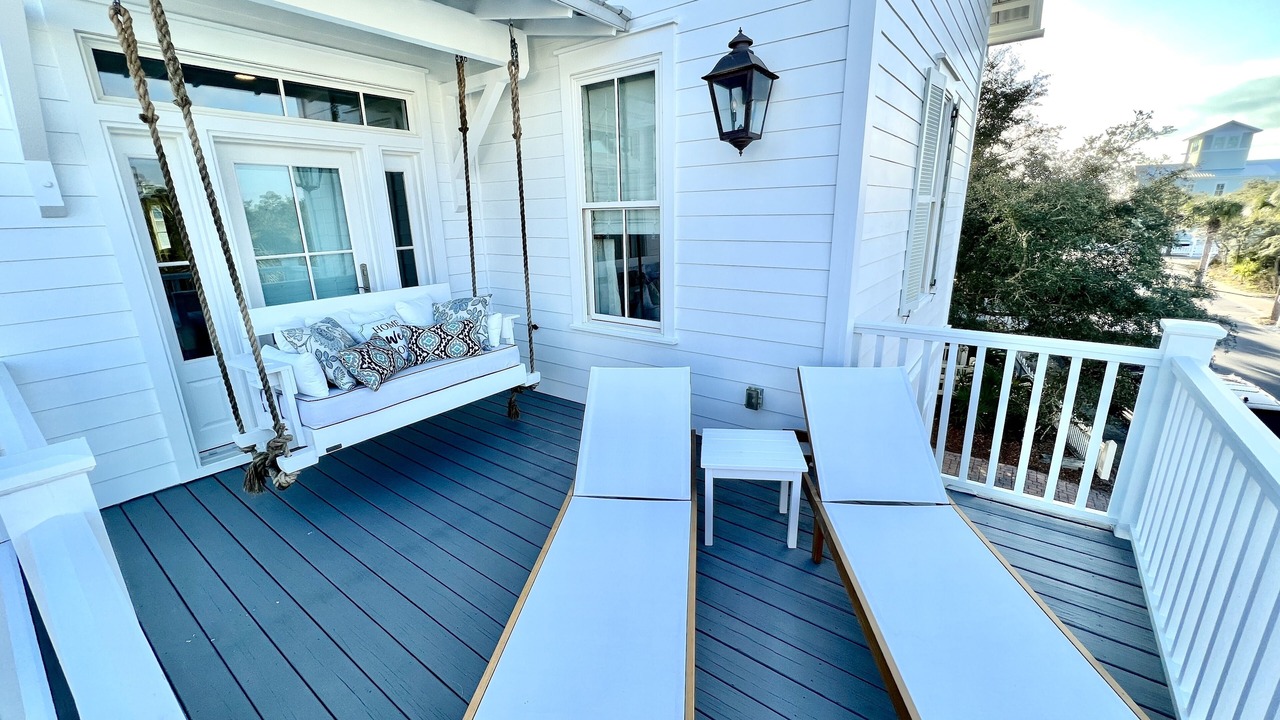 Photo of Patio Balcony in Sunnyside