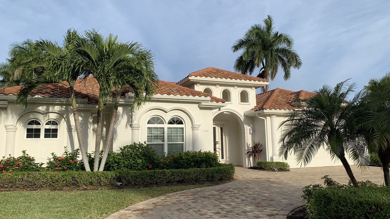 Photo of Outdoor in Park Shore