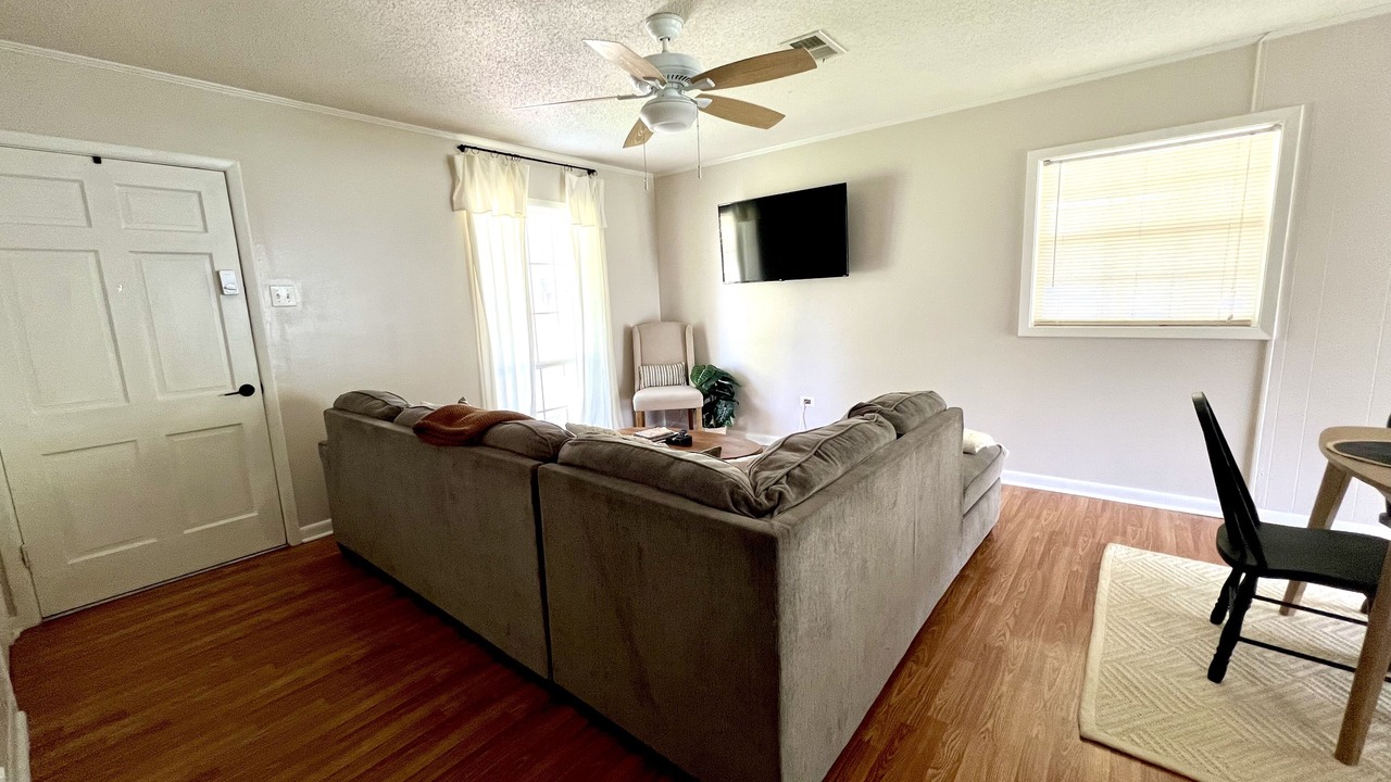 Photo of Livingroom in Gulfport