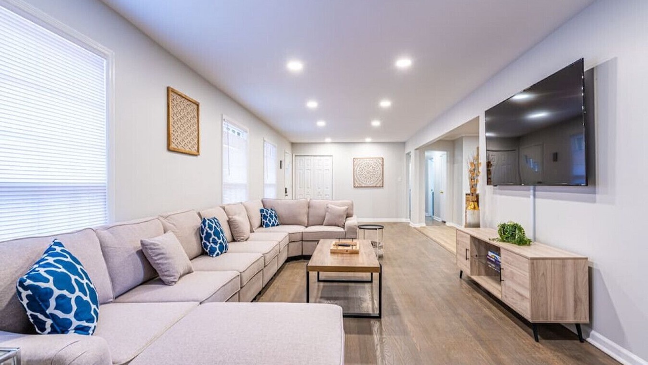 Photo of Livingroom in Huntsville